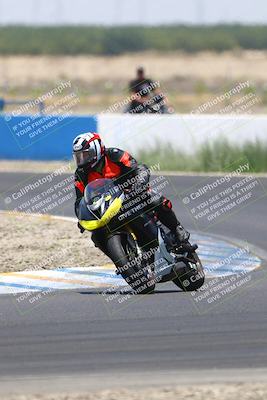 media/Jul-12-2025-Pacific Track Time (Sat) [[beecba6d8c]]/Group C/Turn1 (1240pm)/